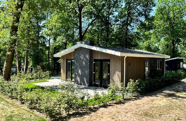Chalet con jardín y vistas
