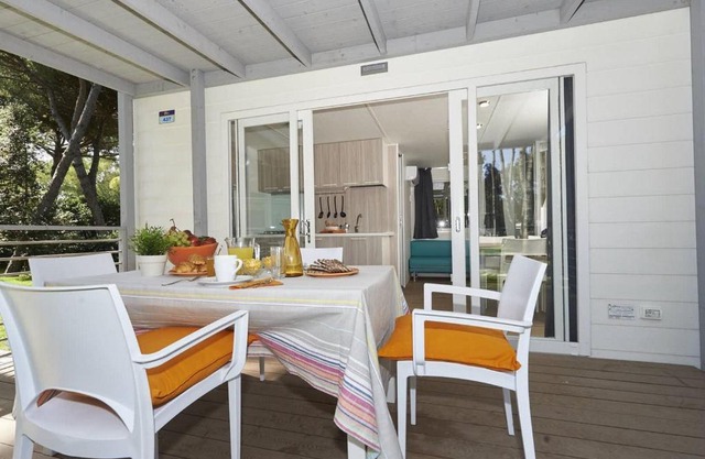 Chalet w Terrace & Pool