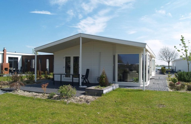 Chalet with 3 bedrooms and furnished garden