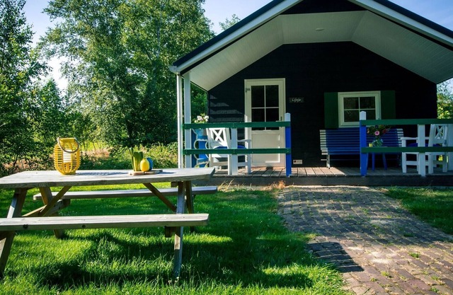 Acogedor chalet con lavavajillas, en un parque de vacaciones en un entorno natural