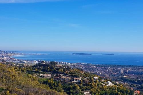 Chaleureux appartement vue mer