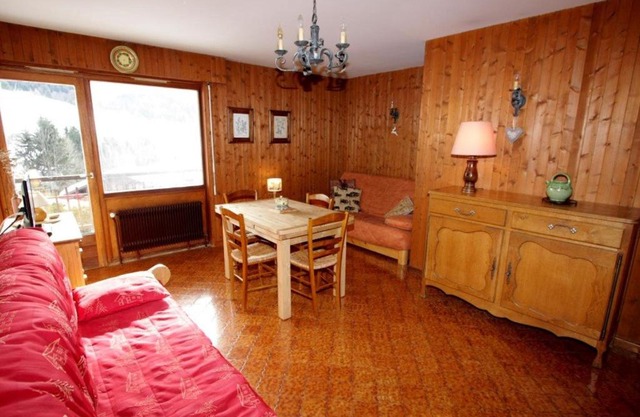 Chaleureux Studio pour 4 au Chinaillon, Balcon, Proche Skibus et Commerces - FR-1-458-89