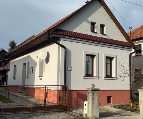 Chalupa DEMÄNOVÁ