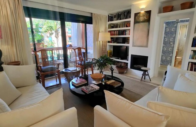 Chambao Suite Marbella Cabopino Beach