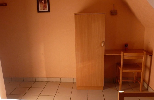 CHAMBRE 5-Doble con dos camas-Baño Privado-Vista al Jardín