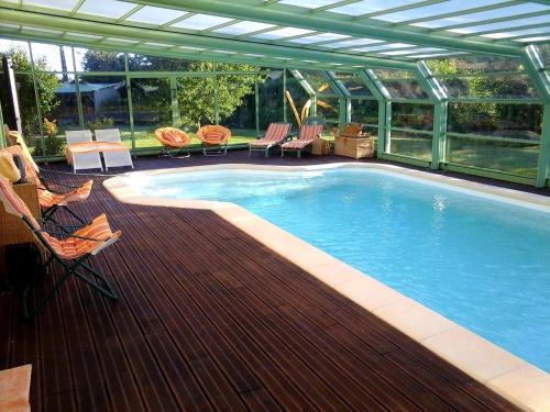 Chambre d'hôte avec piscine couverte