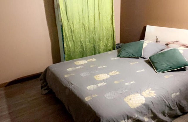 Chambre et salle de bain privée dans maison proche Paris et Disney