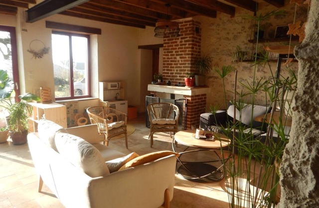 Chambre Familiale 1 à 4 Personnes, SDB et Toilettes Privatives