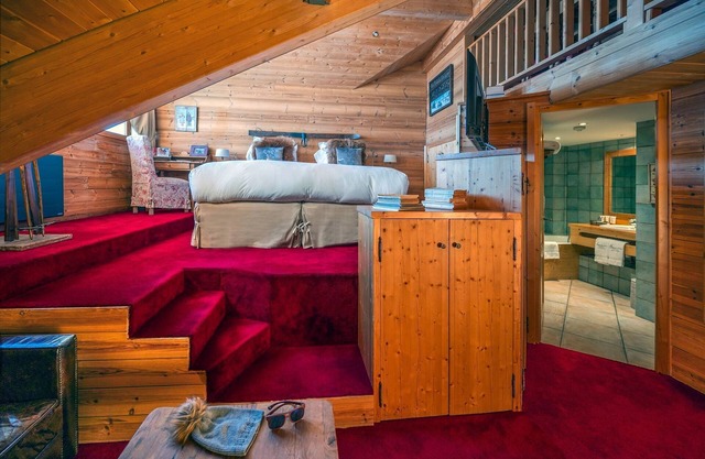Chambre prestige avec vue sur le massif d'Oisans
