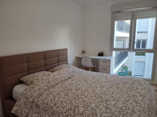 Chambre privée, M14, parking gratuit, proche Paris-Orly