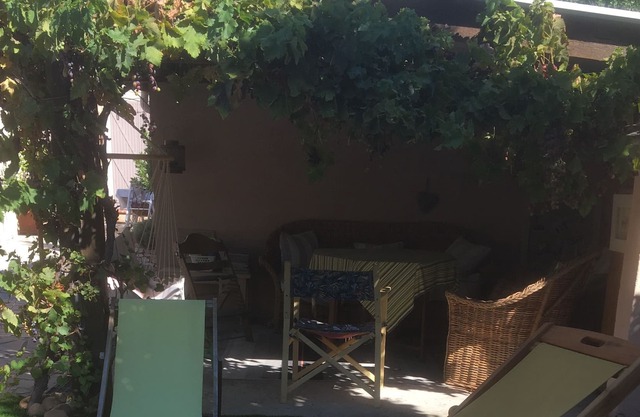 Tramontane room 10 minutes from Avignon