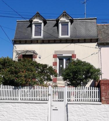 chambres dans Maison individuelle 46 Rue de Luzel