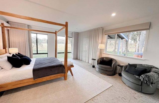Chambr\xE9 Estate Suite 8