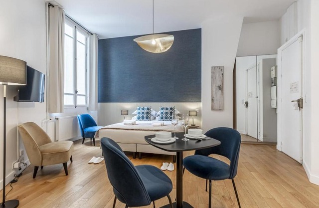 Champs Elysées - Amazing Apartment - Studio