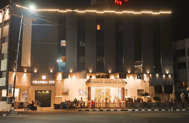 Chandra Inn