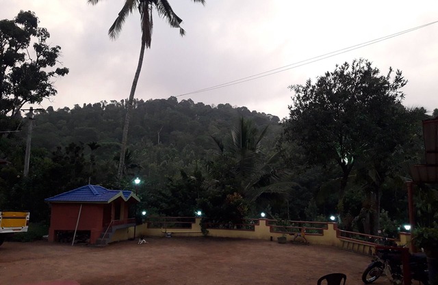 Chandragiri -romantic and traditional home for holiday vacation