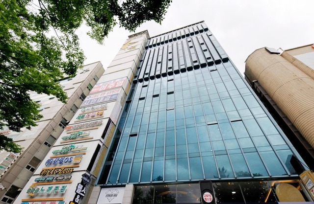 Changwon Bonggokdong Seven
