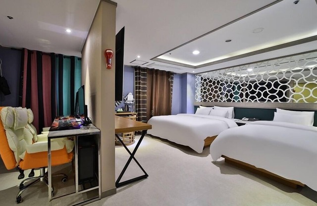 Changwon Sangnamdong Hotel Baba