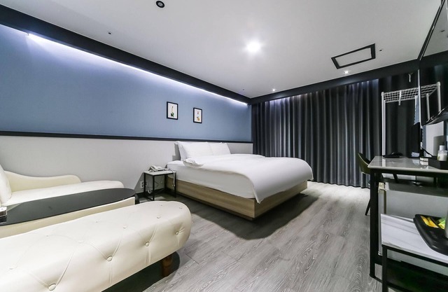 Changwon The View Hotel