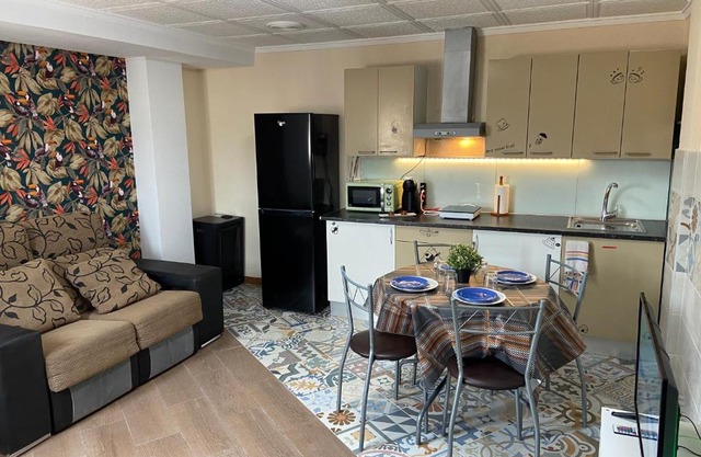 Chapi, avenida 41 APTO TOTALMENTE EQUIPADO, 2 HABITACIONES EN EL CENTRO DE LA CIUDAD