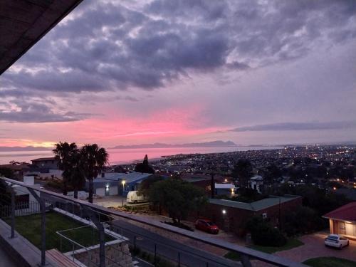 Chapman View