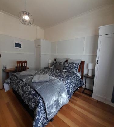 Character 1-Bedroom Unit