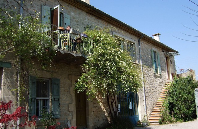 Character house -3 bedrooms - 3 shower rooms with wc