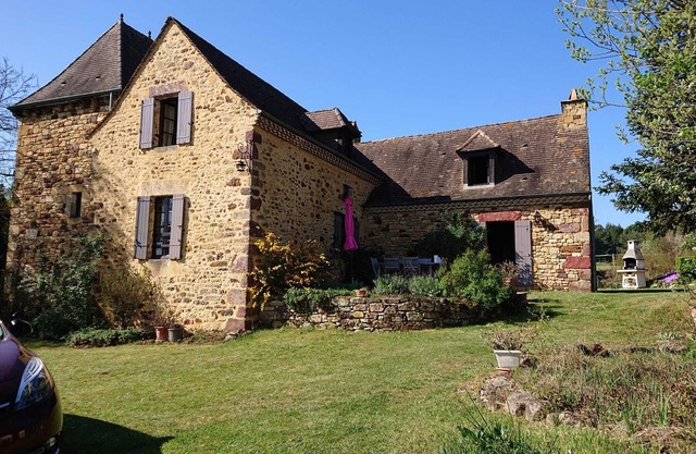 Character stone country house in a quiet location