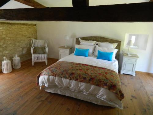 Character village house with private pool - Chez Sophie