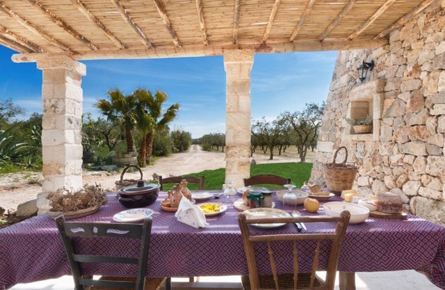 Characteristic house for 6 in the heath of Salento