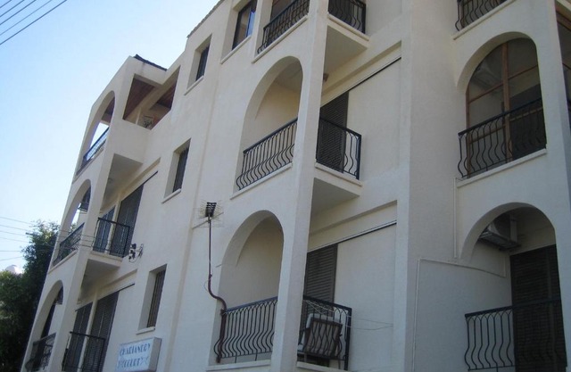 Chariandry Court