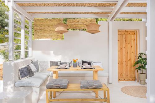 Chariclea Villas Retreat