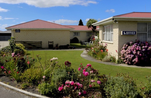 Charlton Motel