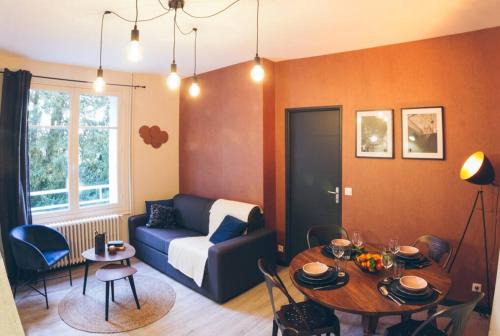 Charmant appartement - Chambre séparée - 300m de la gare et accès direct au cœur historique