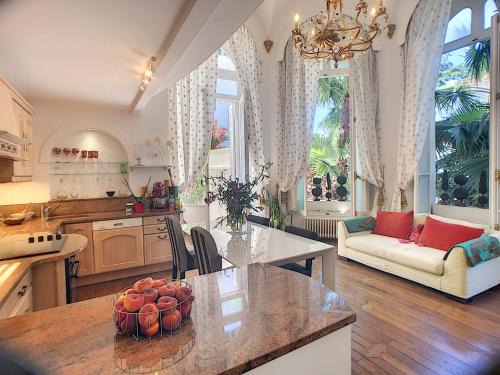 Charmant appartement en duplex 288L