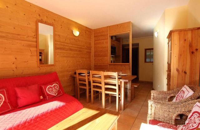 Charmant T2 avec coin montagne, proche pistes et commerces, 6 couchages, terrasse, Serre Chevalier - FR-1-330E-104