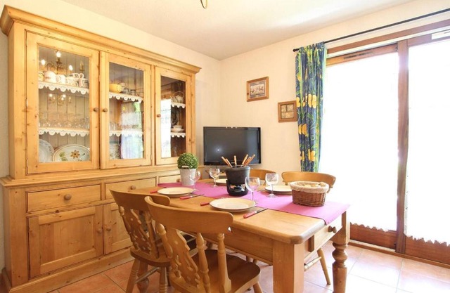 Charmant T2 avec Terrasse et Jardin, 6 Couchages, Proche Pistes - La Salle-les-Alpes - FR-1-330F-93