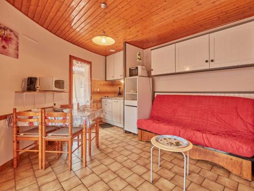 Charmant T2 à Barbotan avec terrasse et parking gratuit - FR-1-841-20