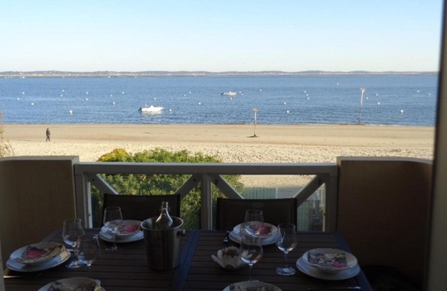 Charmant T3 Proche Plage avec Parking et Wifi - FR-1-374-24