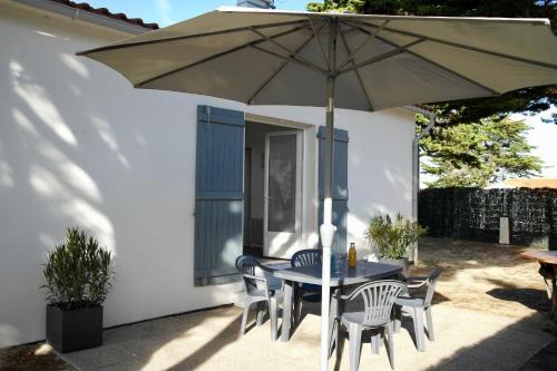 Charmante maison à 500 m de la côte, pour 4
