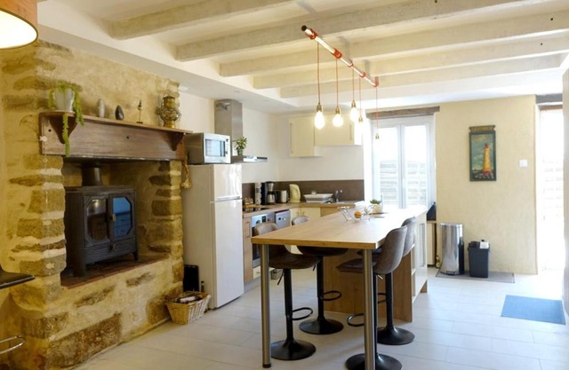 Charmante maison pour 4 personnes près du bourg - FR-1-639-58