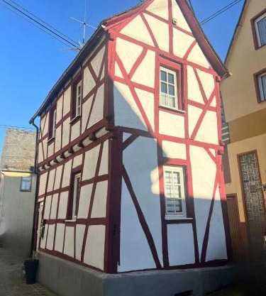 Charmantes denkmalgeschütztes Tiny House am Rhein