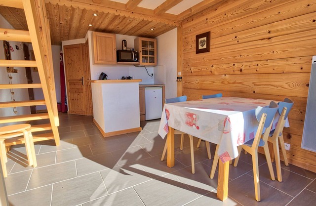 Encantador dúplex renovado con vista, 4 personas