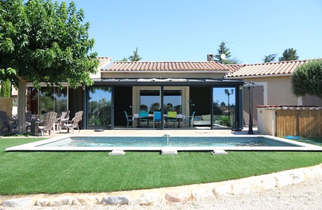 Charming spacious villa with veranda, swimming pool and view of organic vineyards & olive groves