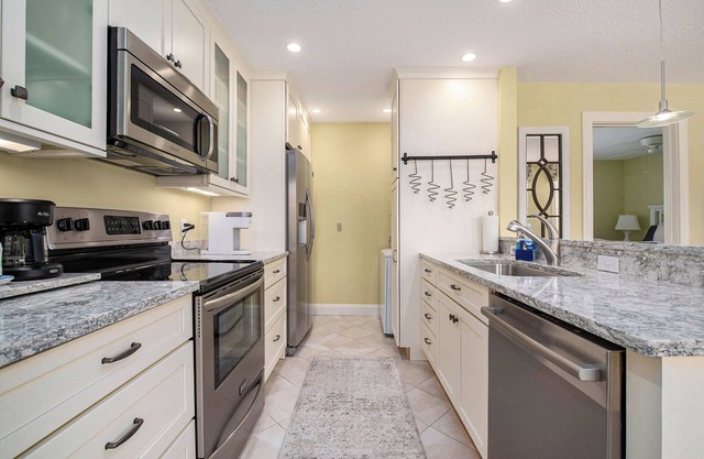 Charming 1-Bedroom Retreat in the Heart of Downtown Harbor Springs