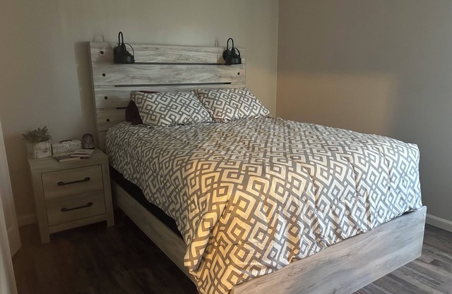 Charming 1-bedroom apartment with WiFi, AC in beautiful Charleston