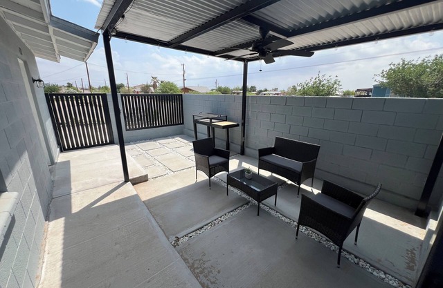 Charming 1-bedroom apartment in delightful Presidio with WiFi, AC