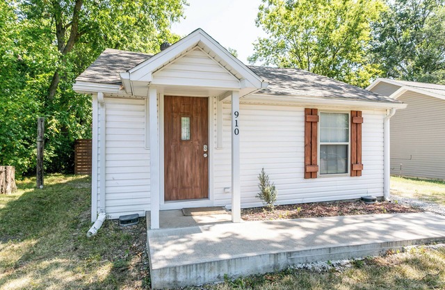 Charming 1-bedroom cottage in Downtown Columbia!