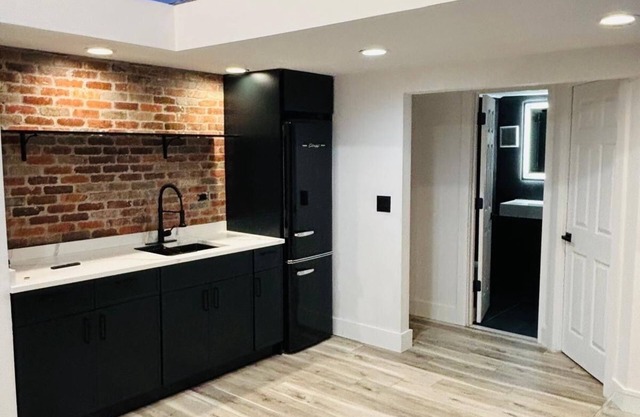 Charming 1-bedroom house in The Bronx with AC, WiFi