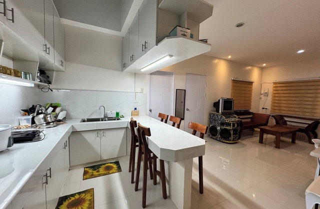 Charming 1-bedroom house in fabulous Sariaya with WiFi, AC